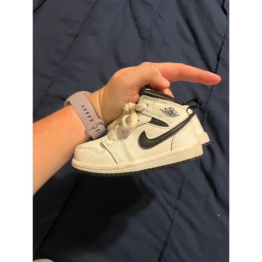 Jordan 1 - Picture 4 of 7
